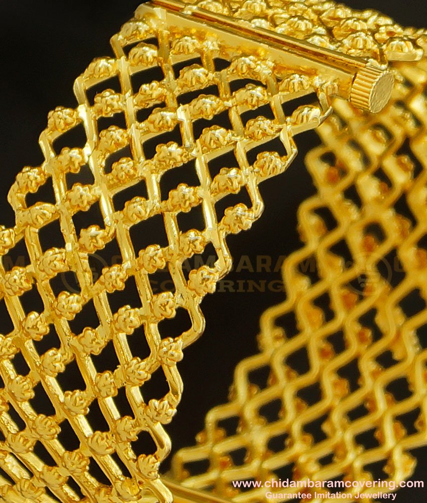 BNG220 - 2.8 Size One Gram Gold Screw Type Gold Inspired Zig Zag Design Single Kada Bangle 