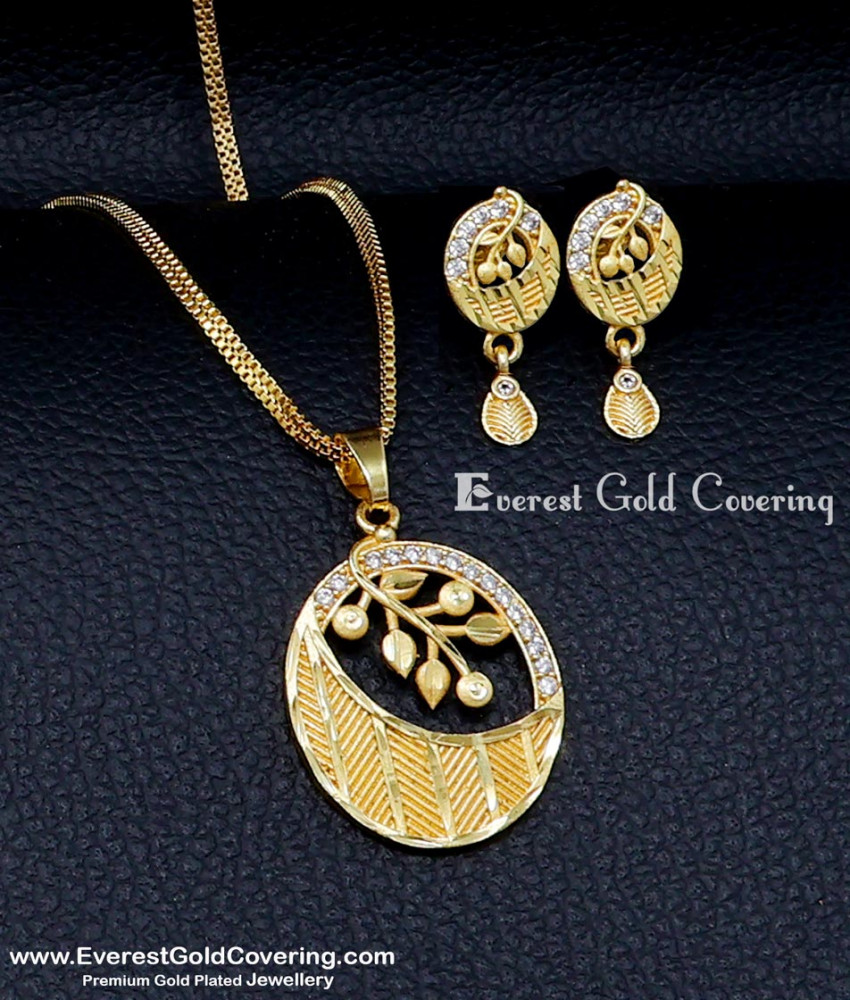 pendant set with earrings