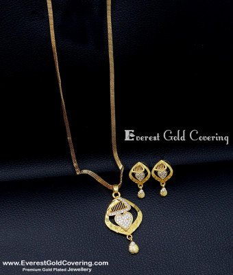DCHN343 - New Model Artificial Diamond Pendant Set with Earrings