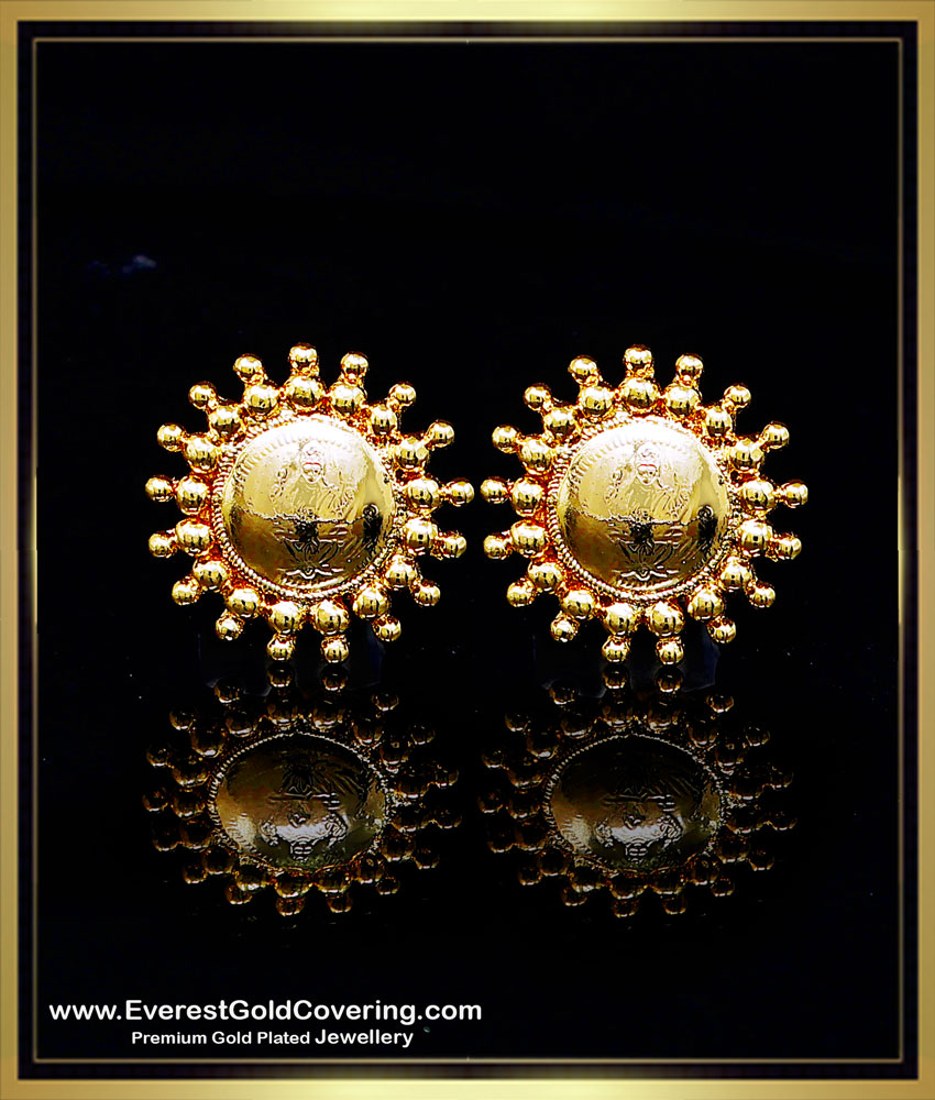 stud earrings
