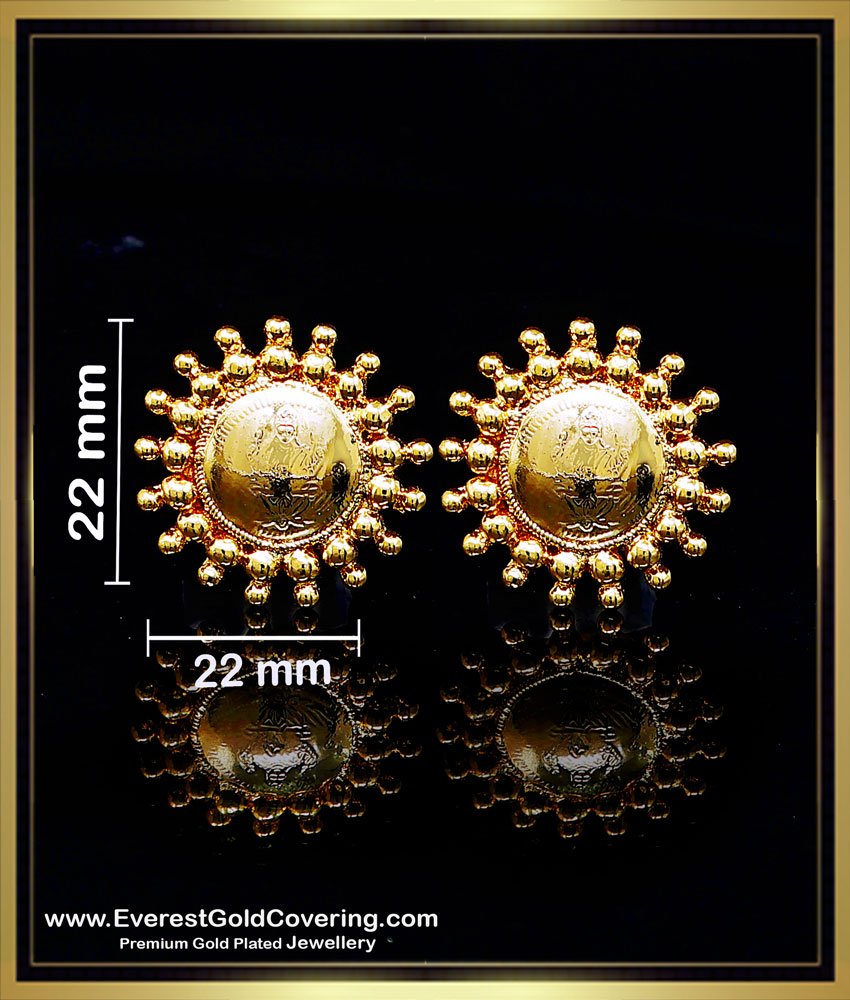 stud earrings