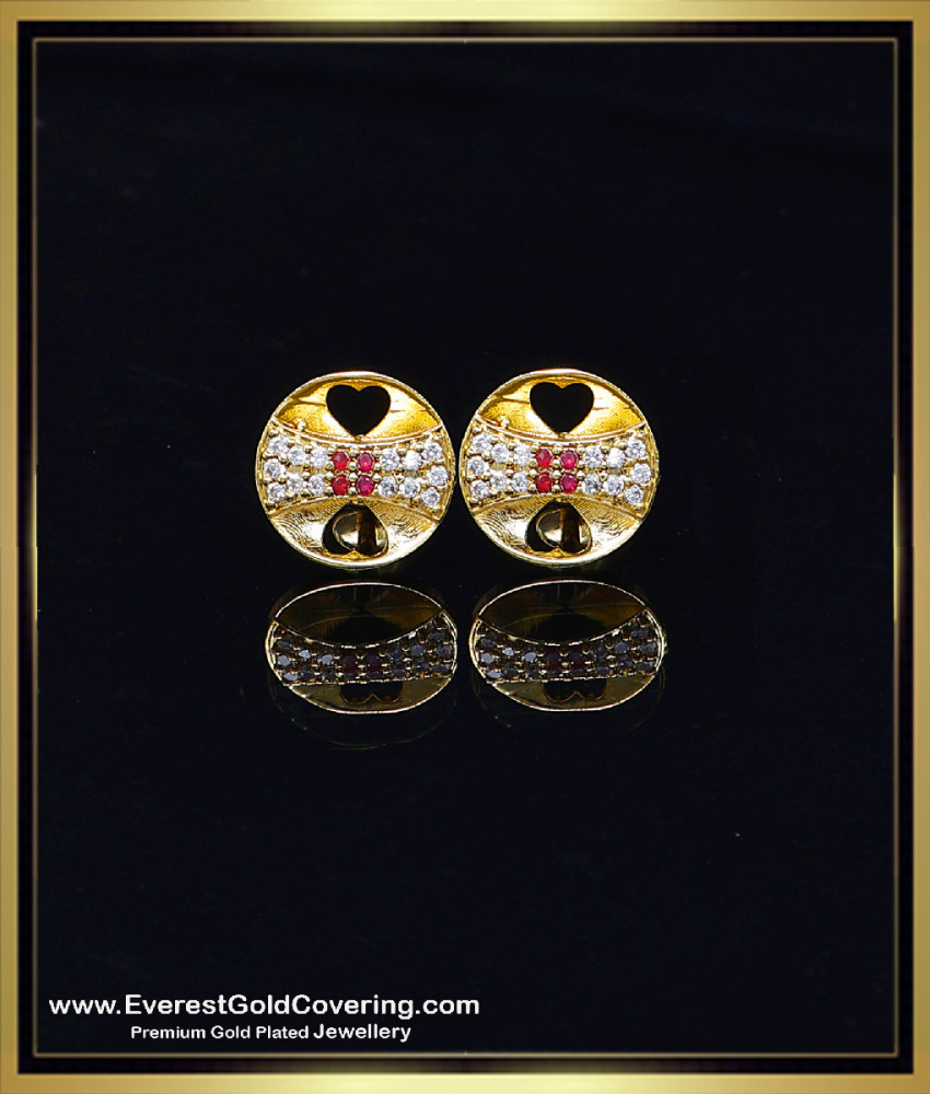gold stud earrings