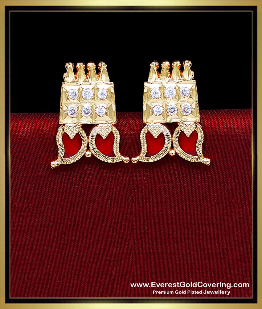 stud earrings gold