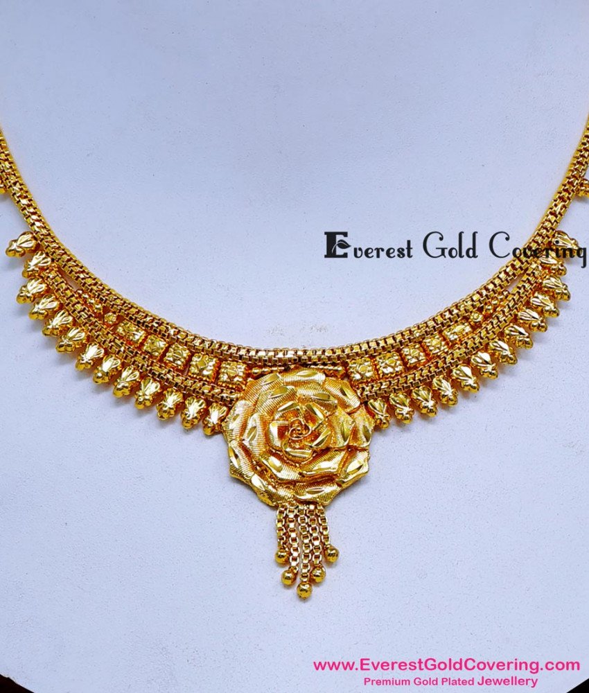 necklace for saree
