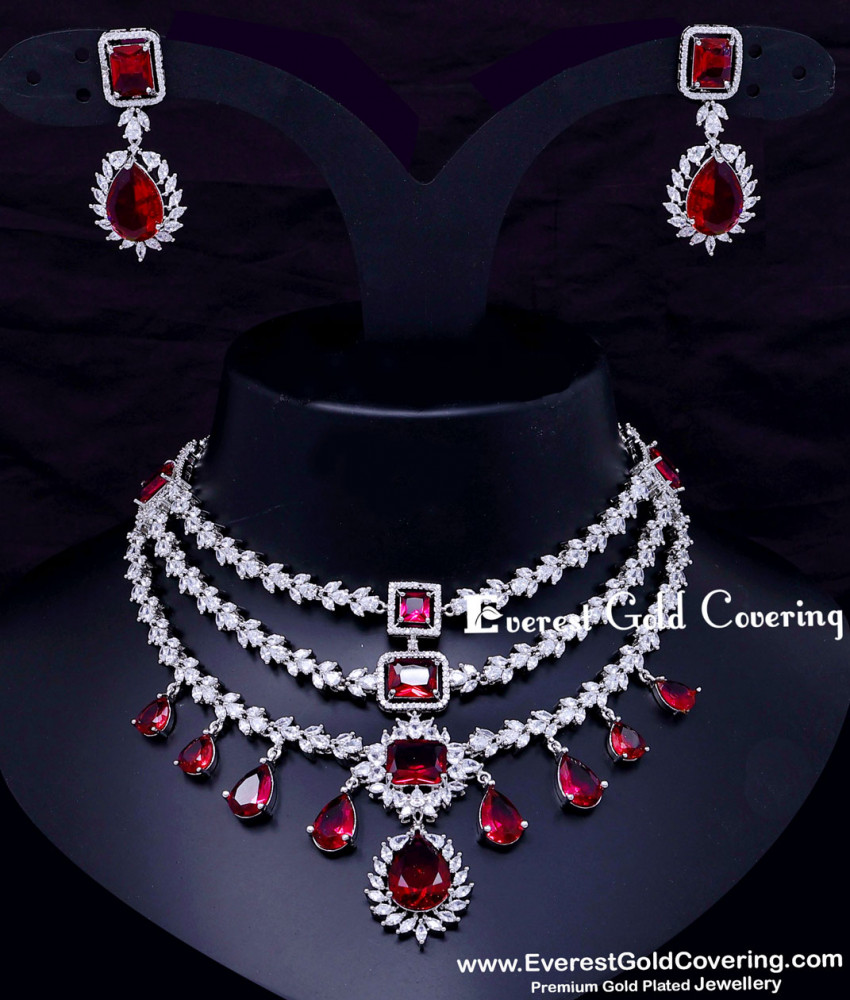 Maroon diamond necklace set