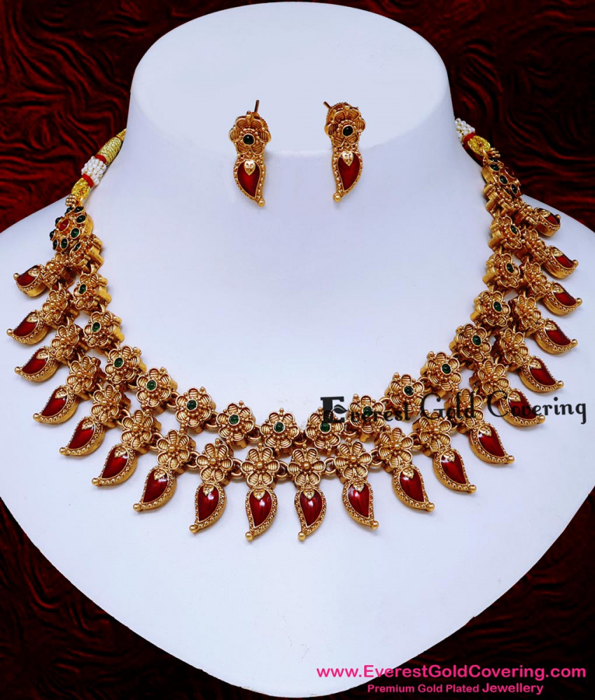 traditional palakka necklace